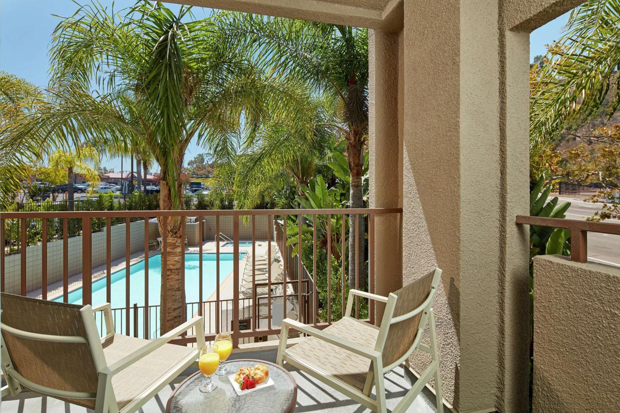 Hilton Garden Inn San Diego Mission Valley/Stadium Экстерьер фото