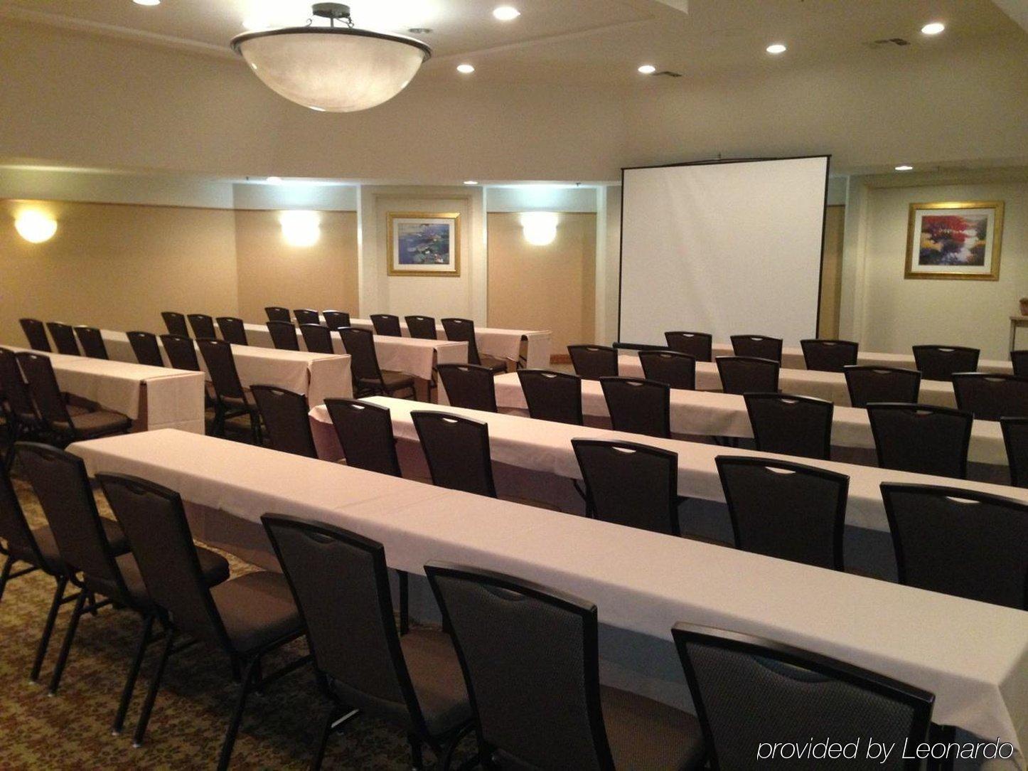 Hilton Garden Inn San Diego Mission Valley/Stadium Экстерьер фото
